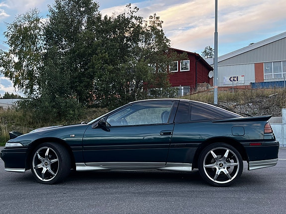 Mitsubishi Eclipse 8 of 15