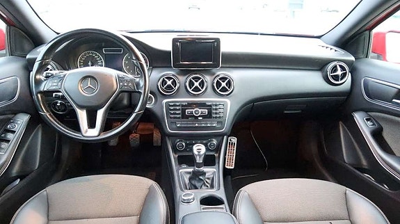 Mercedes-Benz A180 8 of 11