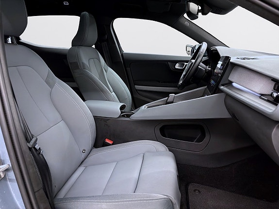 Polestar 2 13 of 21