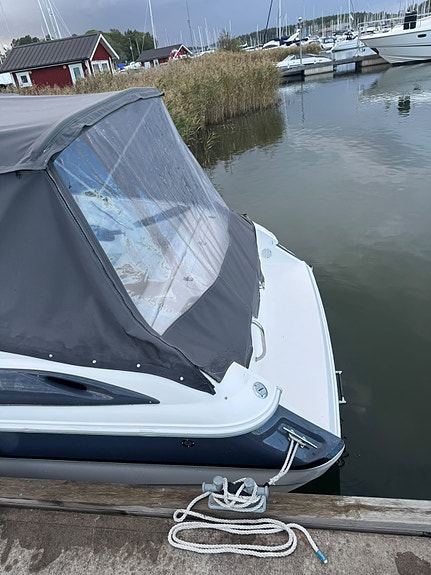 Wellcraft Eclipse 24 fot, Volvo Penta nyrenoverad motor 5 of 9