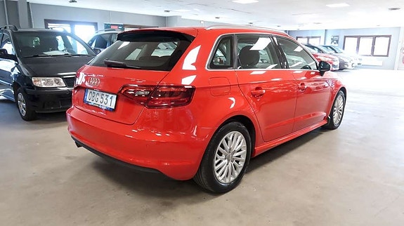Audi A3 4 of 11