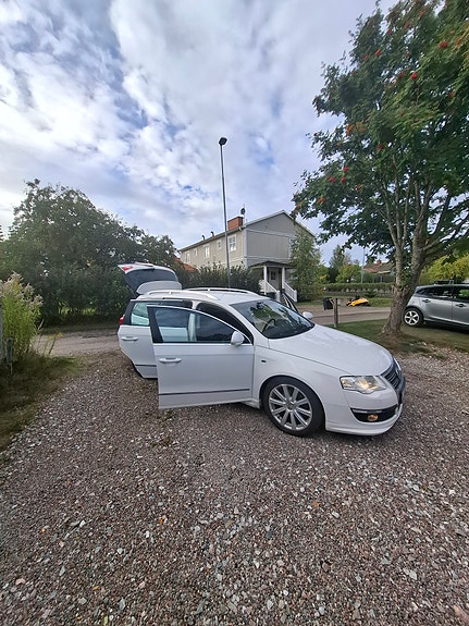Volkswagen Passat 13 of 20