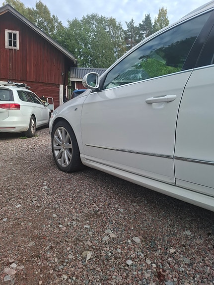 Volkswagen Passat 18 of 20
