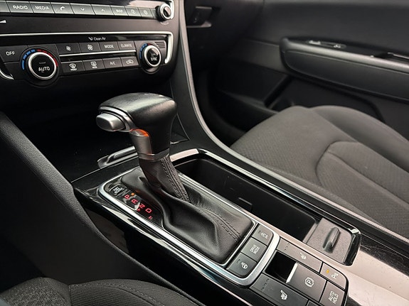 Kia Optima 25 of 30