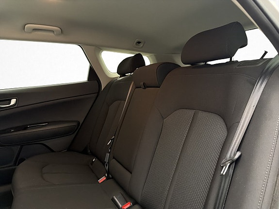 Kia Optima 18 of 30