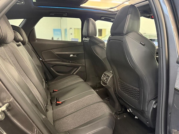 Peugeot 3008 25 of 26