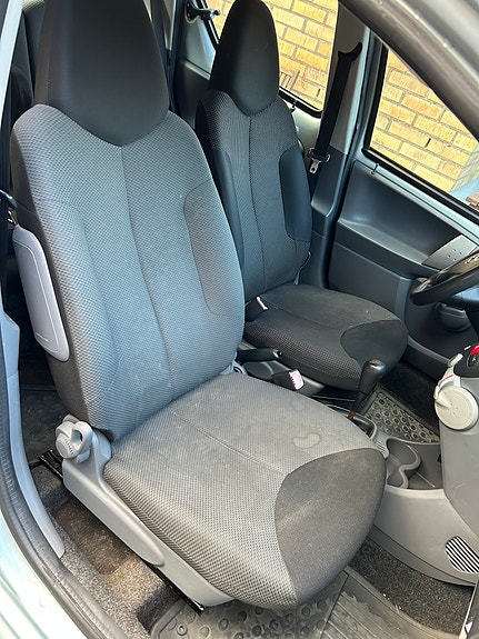 Toyota Aygo 8 of 9