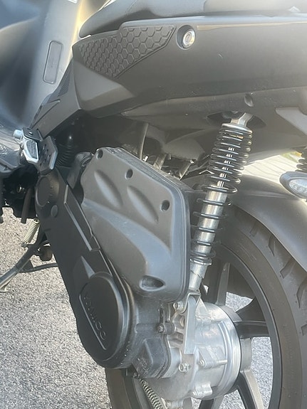 Kymco Super 8 r 7 of 9