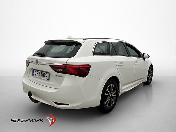 Toyota Avensis 8 of 26