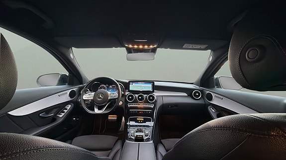 Mercedes-Benz C300 e 10 of 30