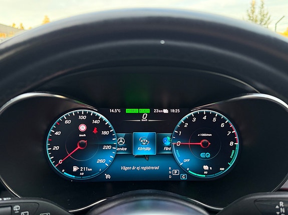 Mercedes-Benz C300 e 19 of 30
