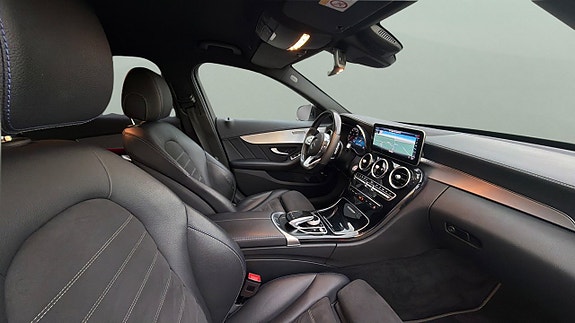 Mercedes-Benz C300 e 11 of 30