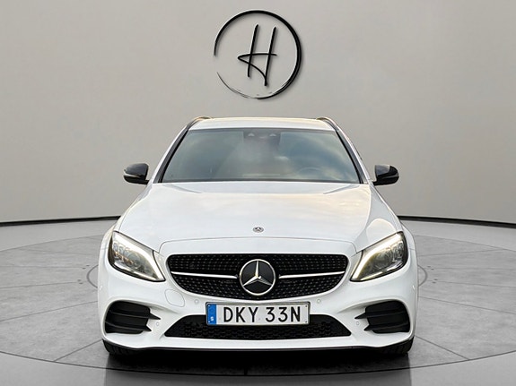 Mercedes-Benz C300 e 3 of 30