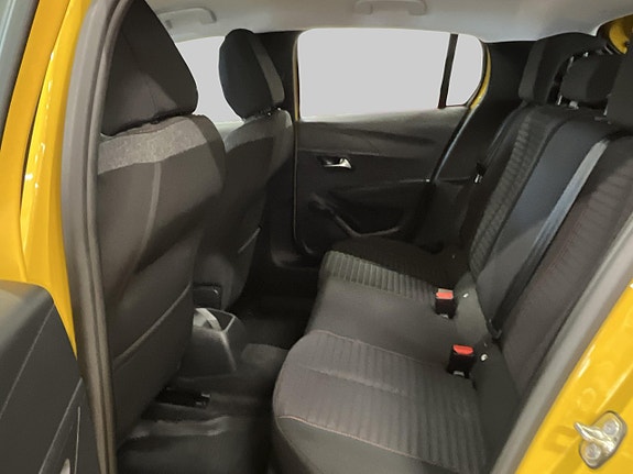 Peugeot 208 9 of 17