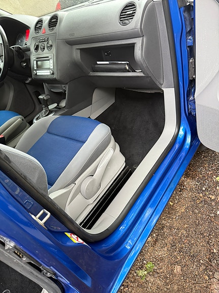 Volkswagen Caddy 11 of 14