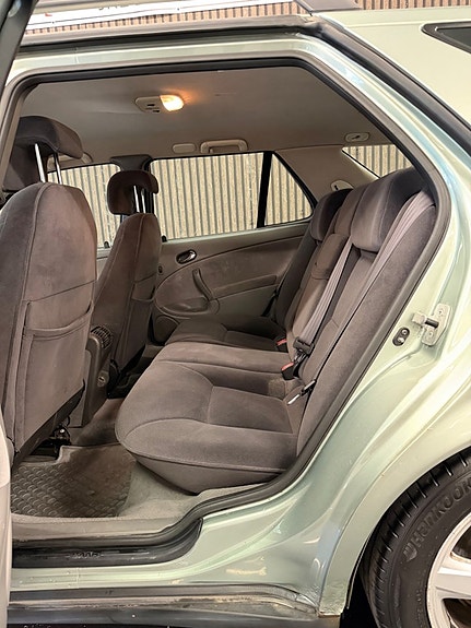 Saab 9-5 16 of 21