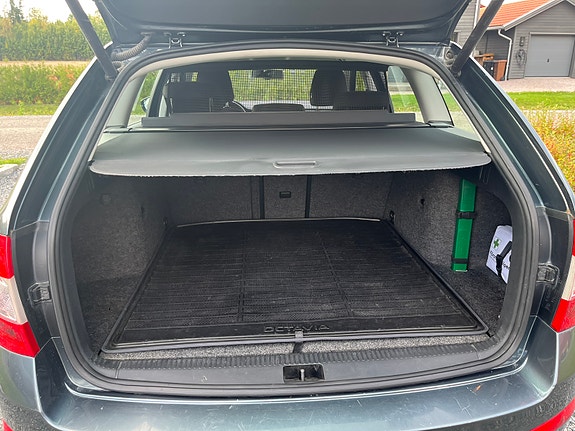 Skoda Octavia 8 of 11