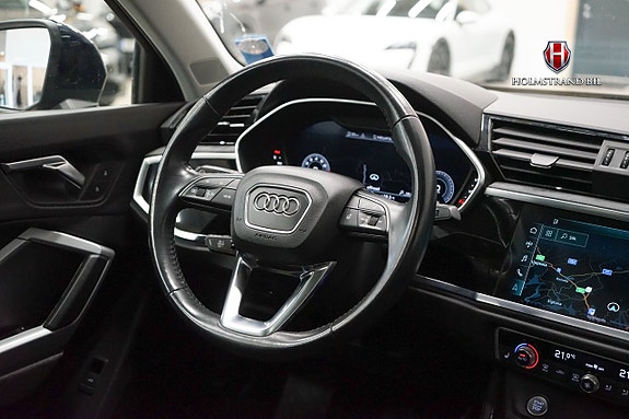 Audi Q3 13 of 25