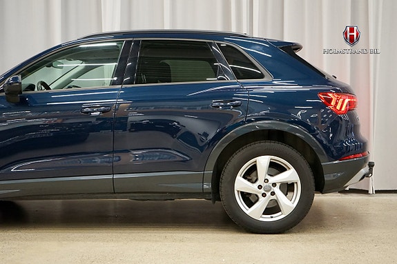 Audi Q3 7 of 25