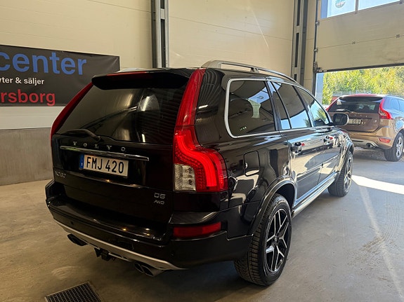 Volvo XC90 4 of 10