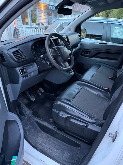 Peugeot Expert 5 of 10