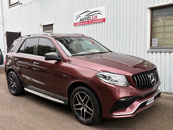 Mercedes-Benz ML350 4 of 16