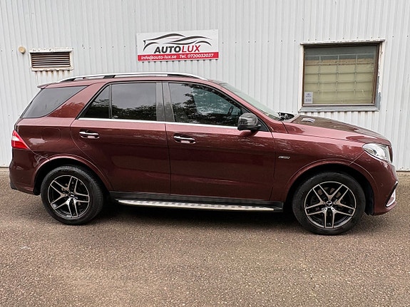 Mercedes-Benz ML350 5 of 16