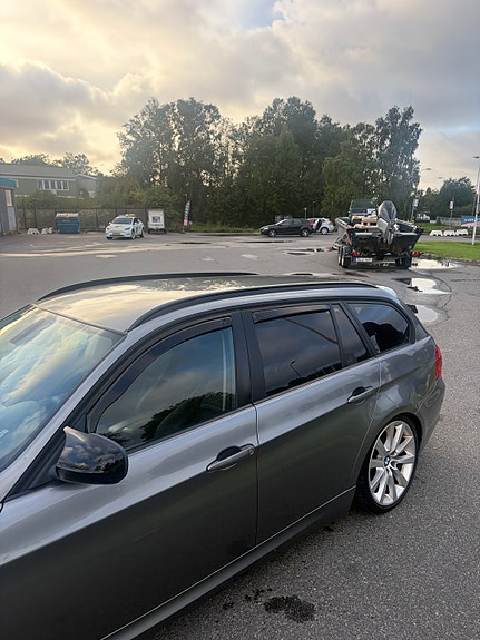 BMW 318d 7 of 12
