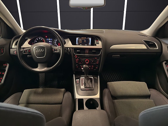 Audi A4 13 of 26