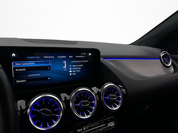 Mercedes-Benz EQA300 21 of 30