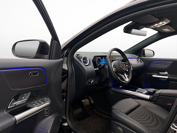 Mercedes-Benz EQA300 10 of 30