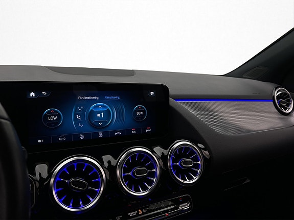 Mercedes-Benz EQA300 24 of 30