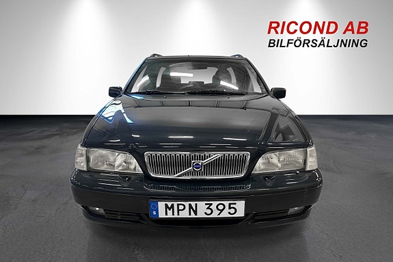 VOLVO V70 2.5 TURBO BVA 193 ch - 1ère MAIN - 248400 km