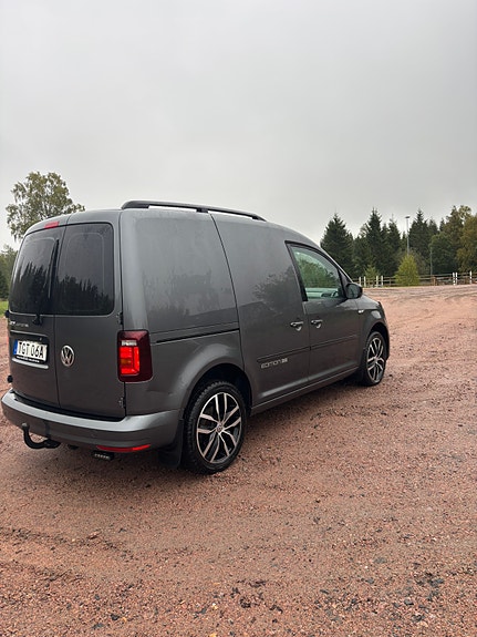 Volkswagen Caddy 3 of 6