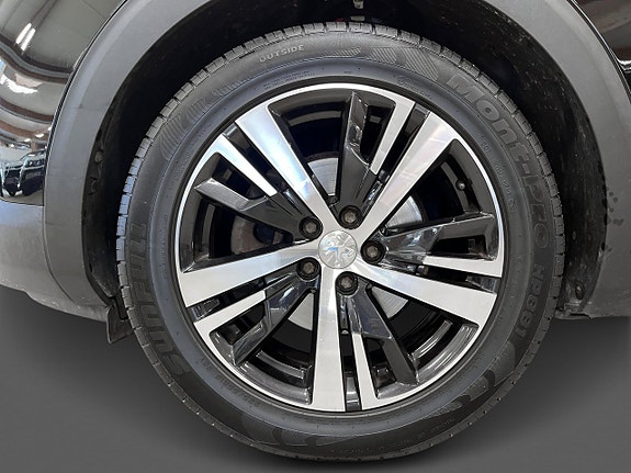 Peugeot 3008 16 of 19