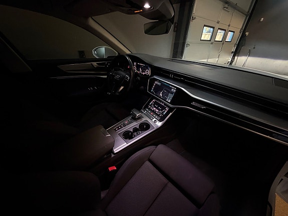 Audi A6 12 of 16