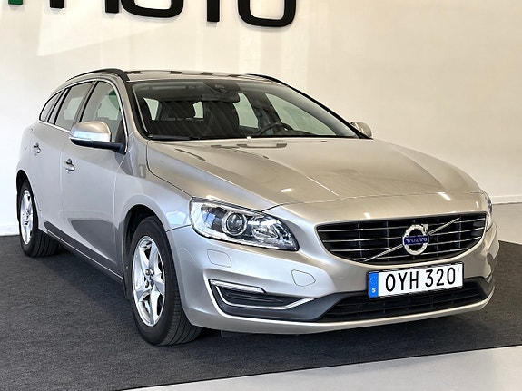 Volvo V60 3 of 12