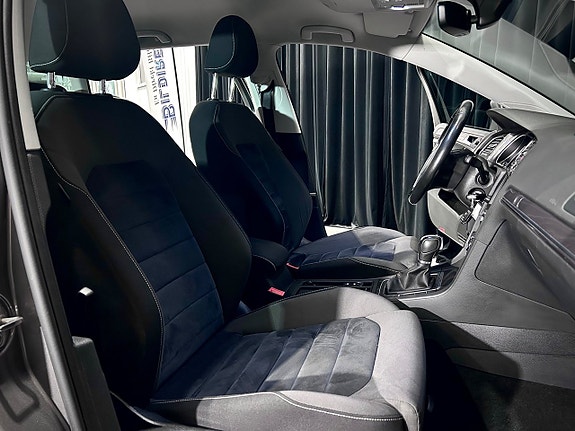 Volkswagen Golf Alltrack 13 of 21