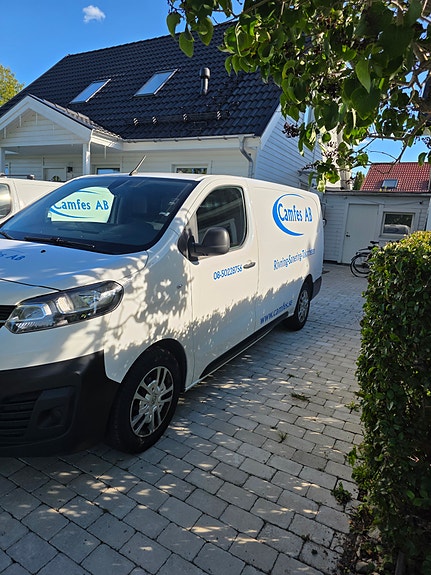 Opel Vivaro 2 of 5