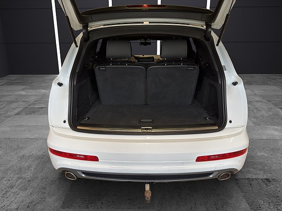Audi Q7 10 of 29