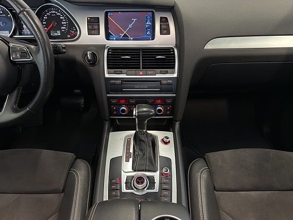 Audi Q7 18 of 29