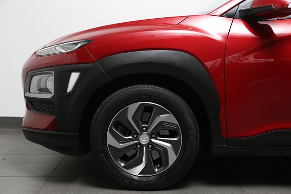 Hyundai Kona 8 of 24