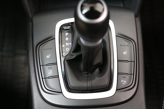 Hyundai Kona 22 of 24