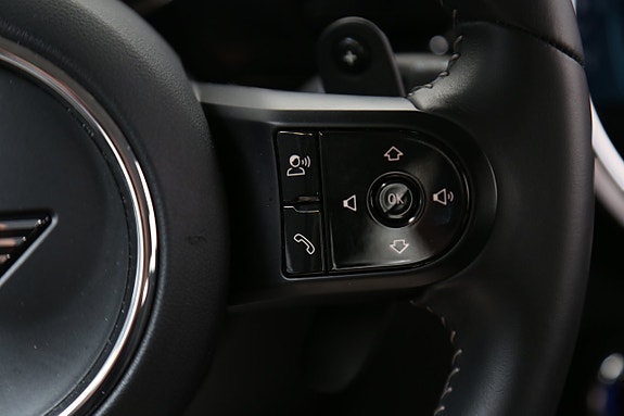 MINI Cooper S 16 of 25