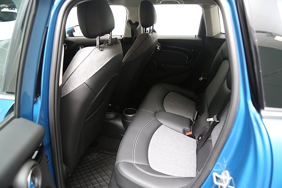 MINI Cooper S 24 of 25