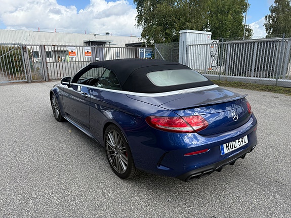 Mercedes-Benz C63 4 of 14