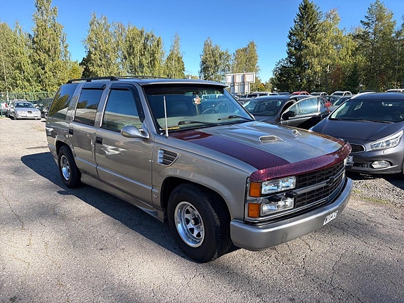 Chevrolet Tahoe 17 of 22
