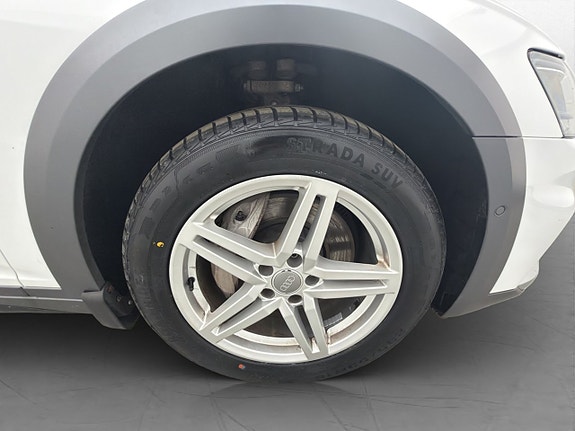 Audi A6 allroad 30 of 30