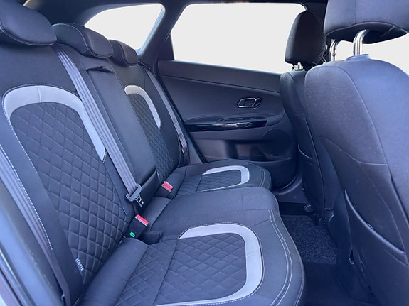 Kia Ceed 10 of 14