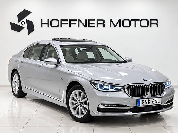 BMW 750Li 9 of 28